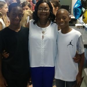 Meet your Posher, Valeire